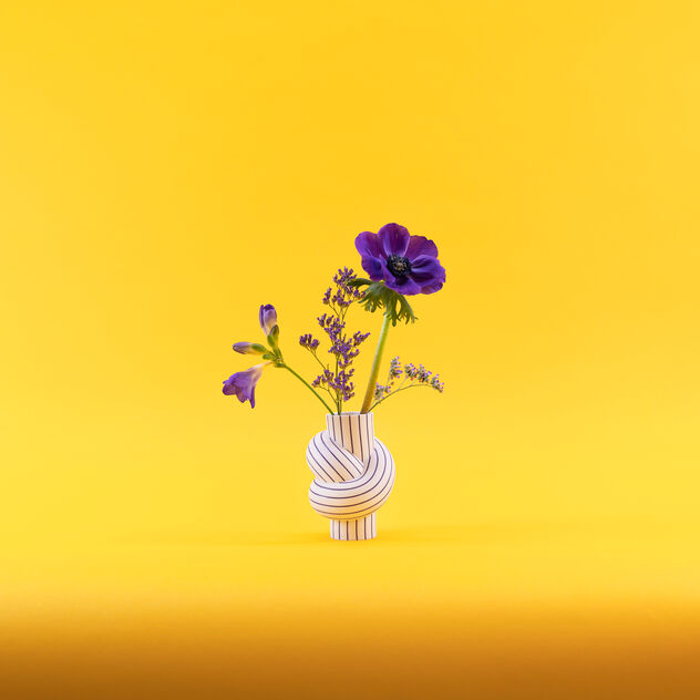 Rosenthal Node Stripes Plum Vase 12cm