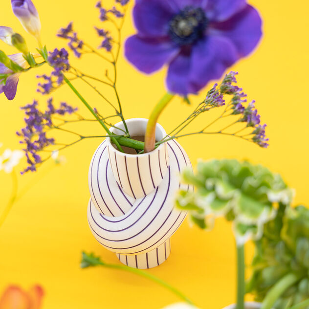 Rosenthal Node Stripes Plum Vase 12cm