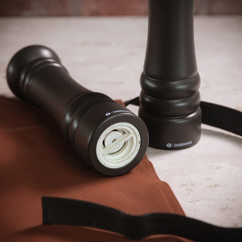 Zassenahus Berlin Pepper Mill Dark Stain 18cm